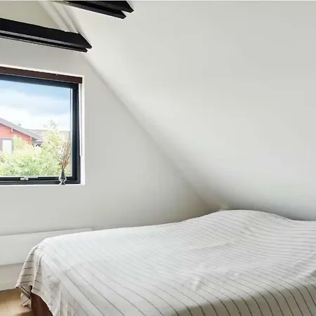Luxurious Renovated Vacation And Sea View Semesterbostad *